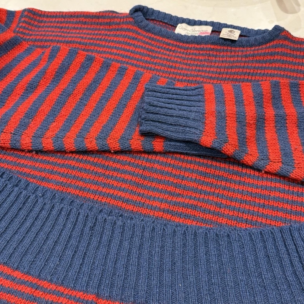 Gianni Versace design Vintage Shetland Wool Sweater Blue/Red Stripe Unisex‎ MED